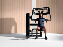 Жим от груди TECHNOGYM Artis Chest Press