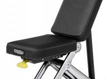 Силовая стойка со скамьей TECHNOGYM Power Personal Superior MD15KB + MD100B с набором грифов и дисков (черная)