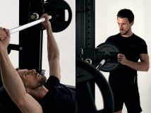 Силовая стойка со скамьей TECHNOGYM Power Personal Superior MD15KB + MD100B с набором грифов и дисков (черная)